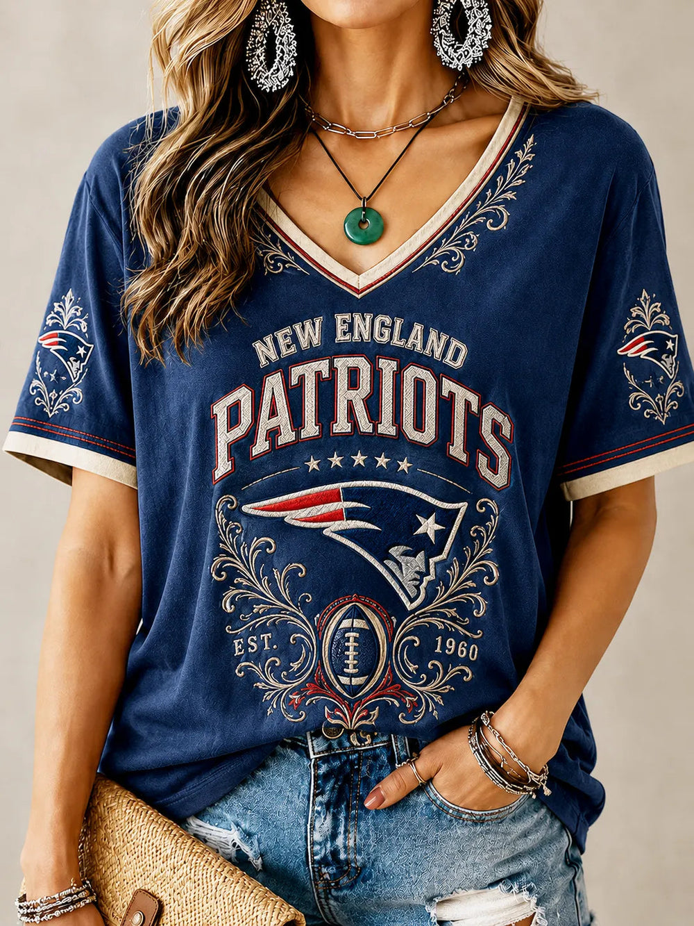 Women's Patriots V-Neck Tee
