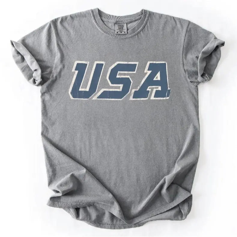 Unisex Vintage USA Tee. Patriotic July 4th Red, White and Blue.