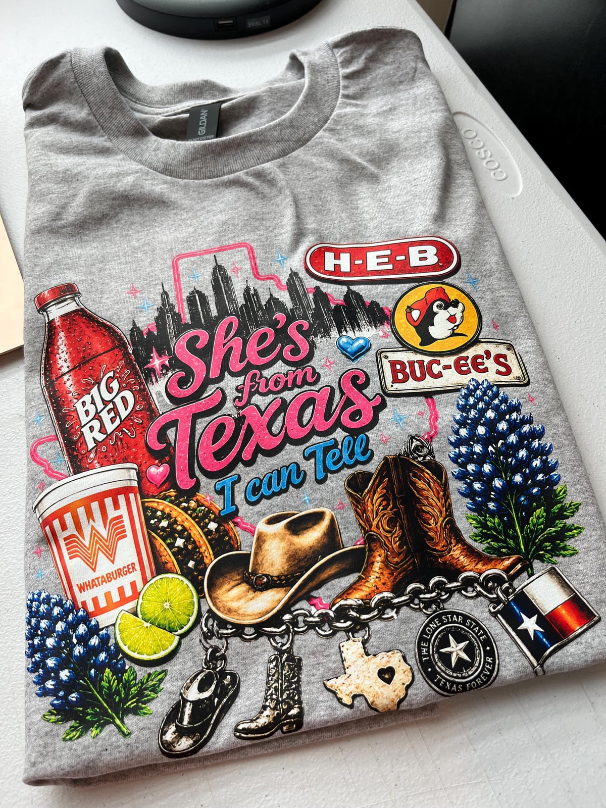 Shes from texas i can tell Unisex T-shirt